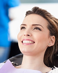 Female patient visiting the emergency dentist in Boston, MA